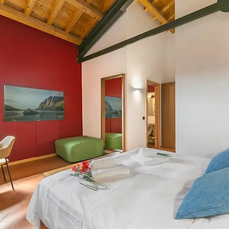 Almavite Wine With Pool - Happy Farm stay Desenzano del Garda
