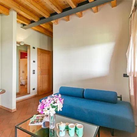 Farm stay Almavite Wine With Pool - Happy Desenzano del Garda