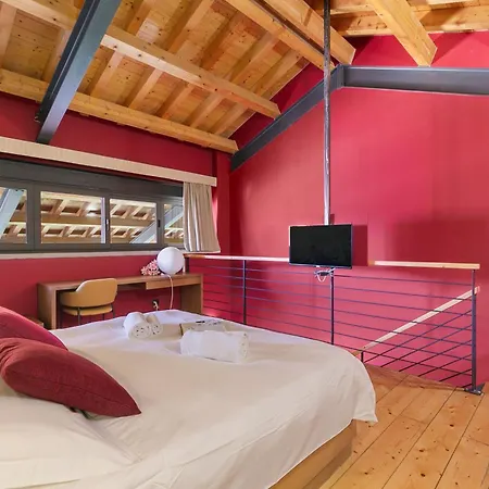 Almavite Wine With Pool - Happy Farm stay Desenzano del Garda