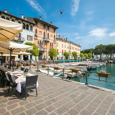Almavite Wine With Pool - Happy Farm stay Desenzano del Garda