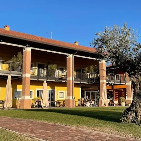 Farm stay Almavite Wine With Pool - Happy Desenzano del Garda