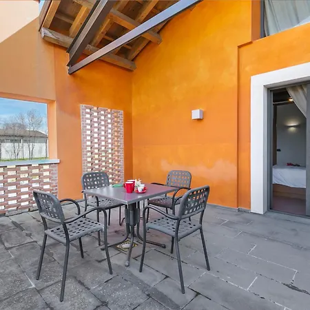 Almavite Wine With Pool - Happy Desenzano del Garda