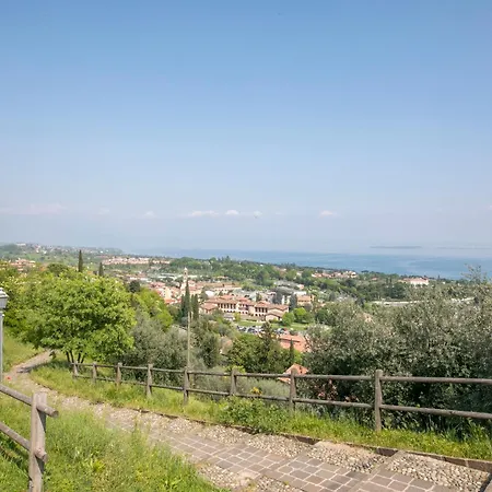 Farm stay Almavite Wine With Pool - Happy Desenzano del Garda